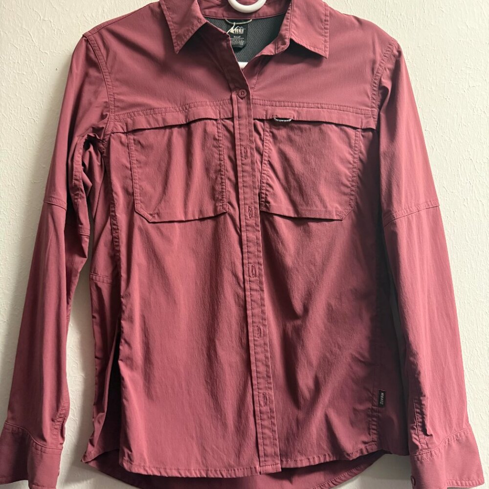 REI Women's Long Sleeve Button Shirt Pink Maroon, Size: Small, GUC